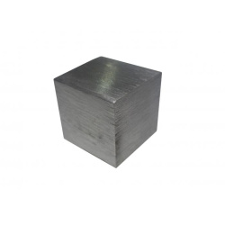 Density Cubes, Metals Iron